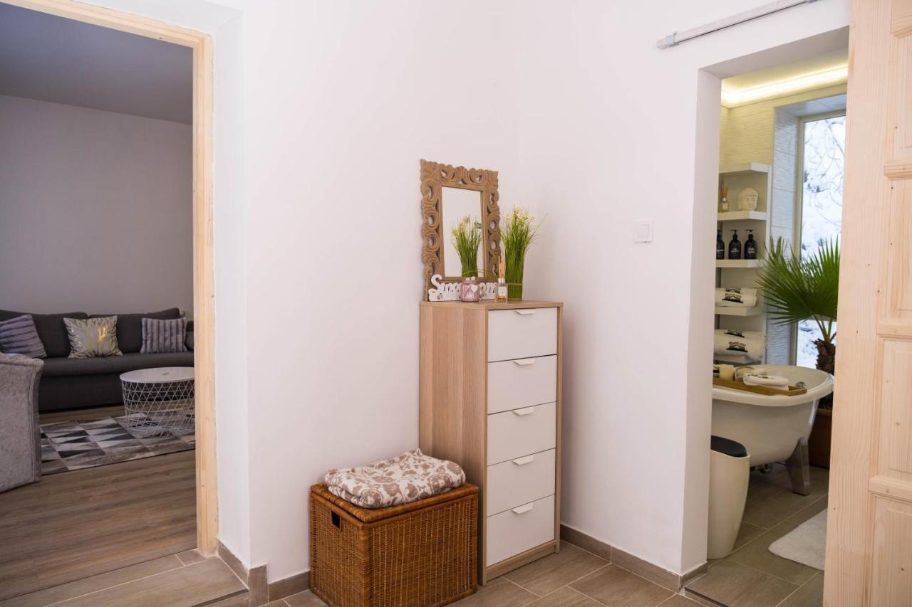 Manland Vendeghaz Lillafuered Apartment Exterior photo